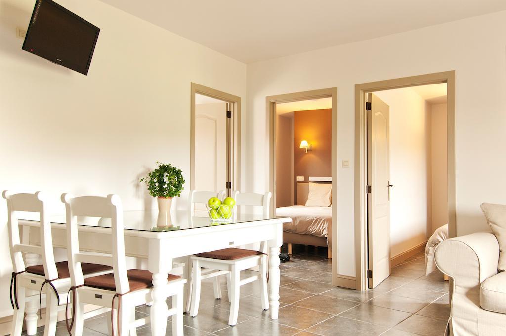 B&B De Fruithoeve Hoeselt Habitación foto